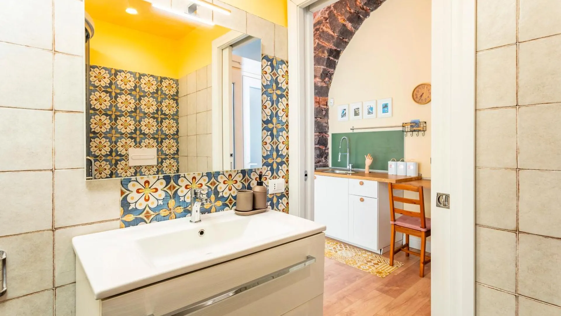 Casa Nire - City Center Catania 0*,