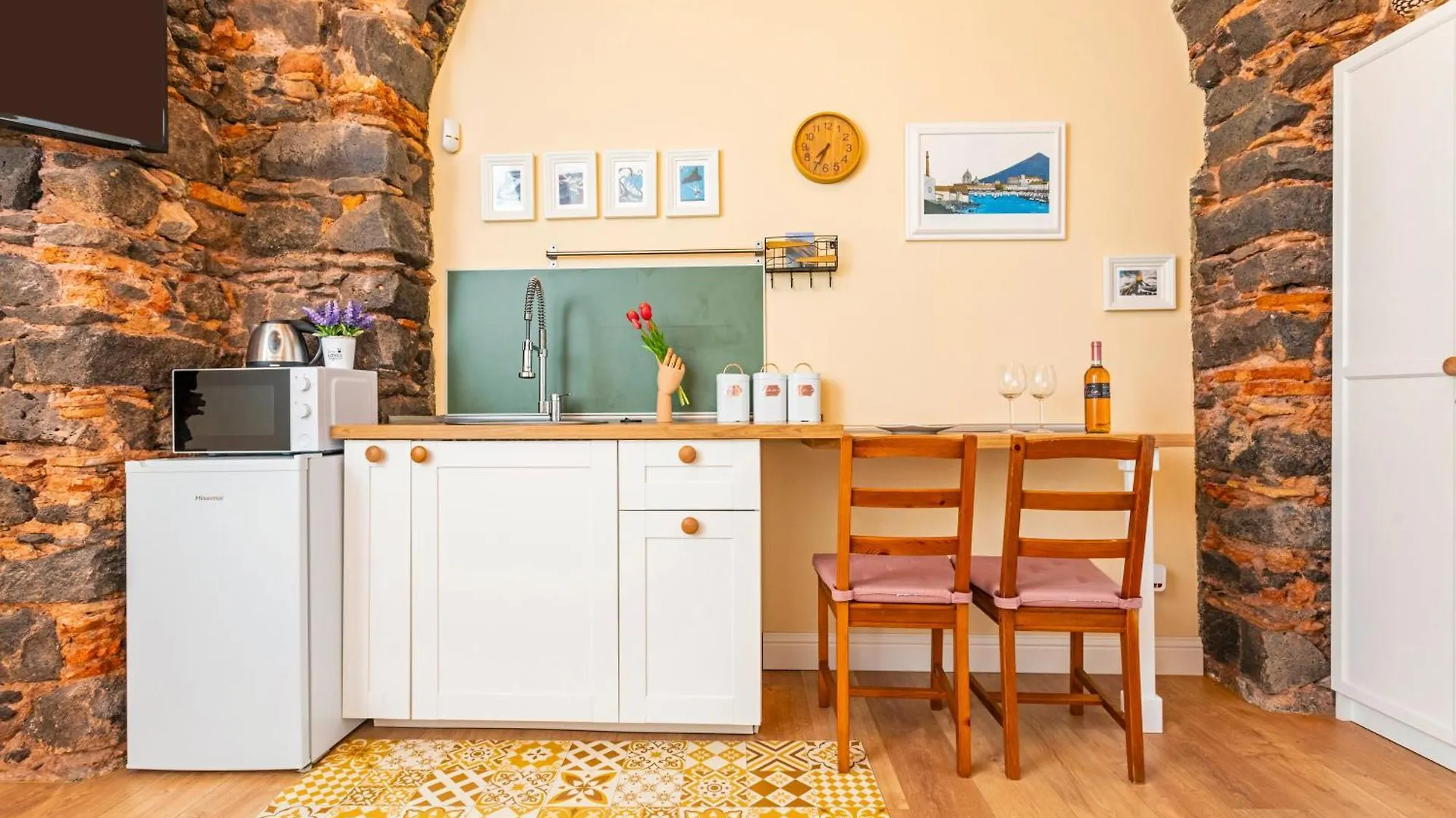 Casa Nire - City Center Catania Apartment